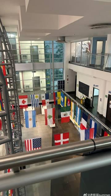 零门槛移民巴拿马！30天拿PR，一人申请三代受益，还能低分上985