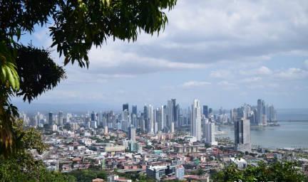 巴拿马留学优势全解析：低门槛移民带来的教育红利