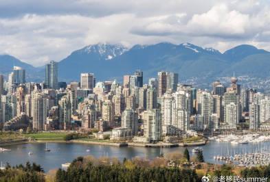 加拿大未成年移民必看：枫叶卡换发全攻略，这些材料缺一不可！