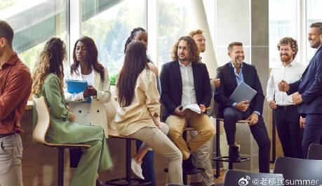 加拿大安省最低工资调整对留学生经济影响分析