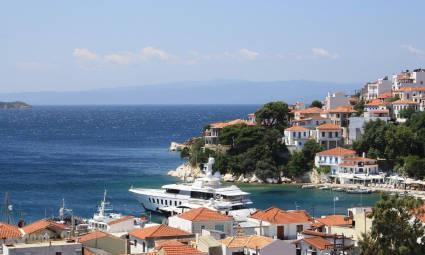 希腊旅游业繁荣带动房地产投资新机遇